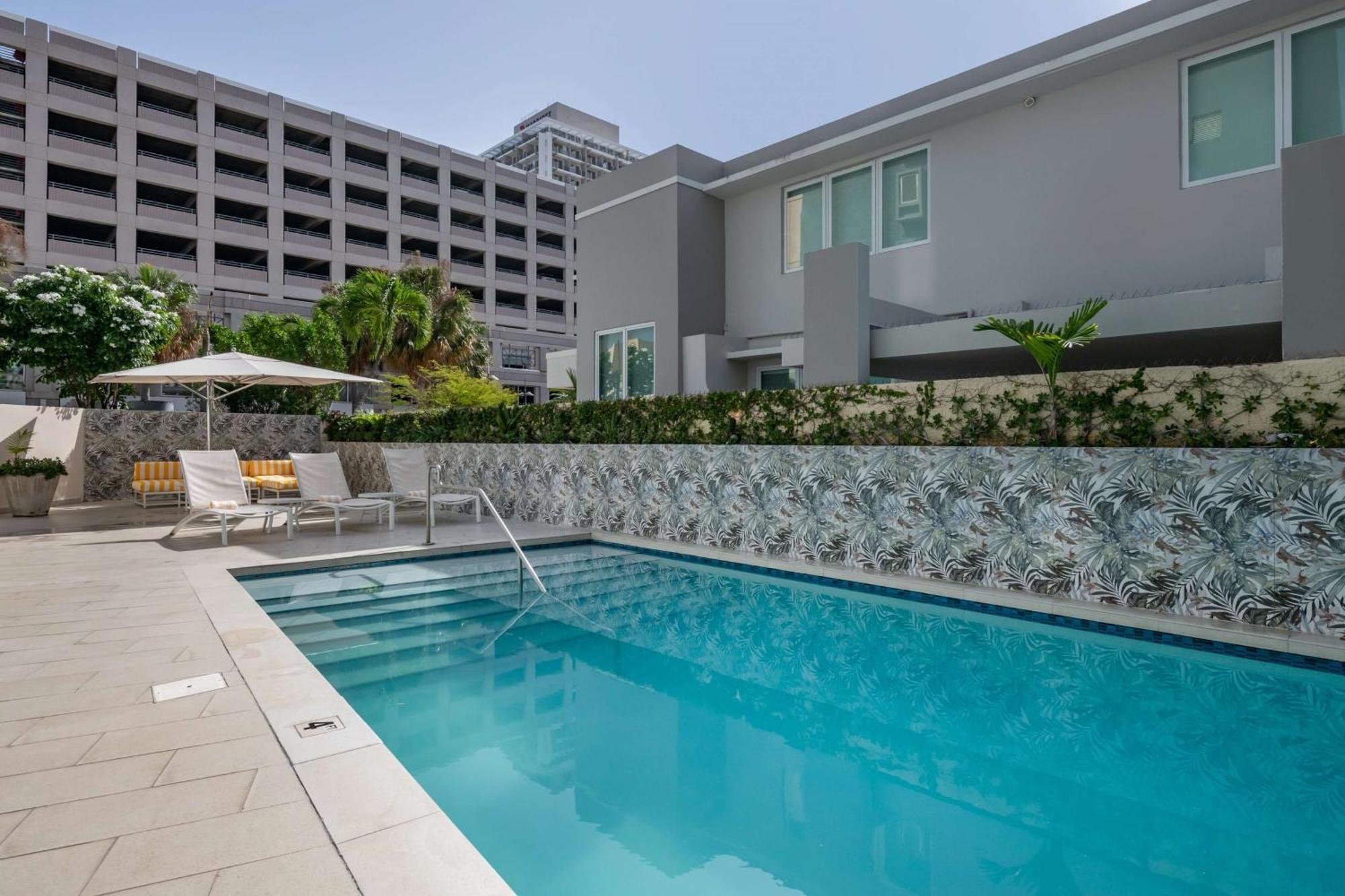 Condado Palm Inn San Juan, Tapestry Collection By Hilton Экстерьер фото